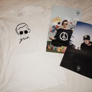 ✮ gnash merch bundle ✮